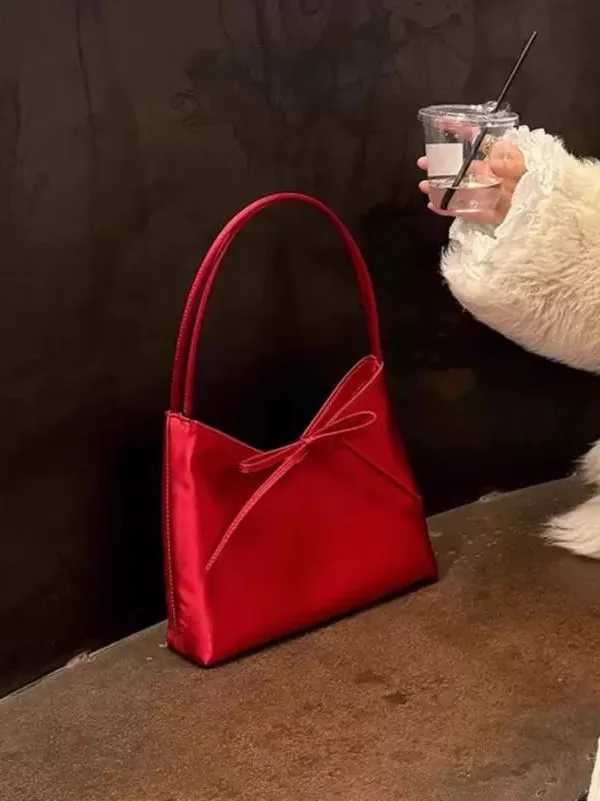 Miyagawa Butterfly Knot Niche Design Red Bag 2025 New Korean Ins Silk Satin Underarm Bags Handbag Small Handbags Y250730