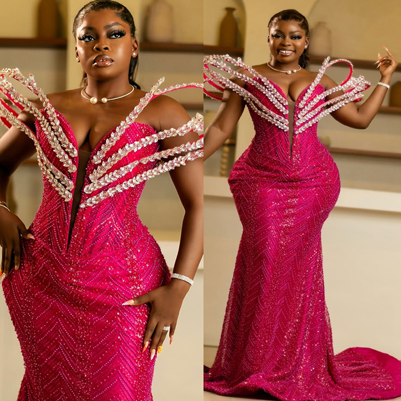2025 Plus Size Fuchsia Prom Dress Evening Dresses Formal Gowns V Neck Beaded Lace Rhinestones Birthday Dress Second Reception Gowns AM2570