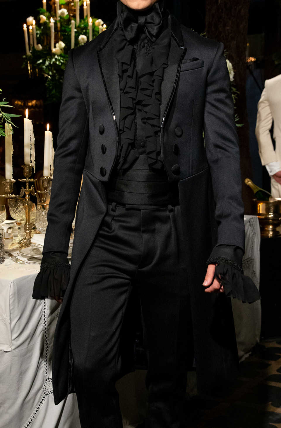 Men Long Coat Tailcoat Double Breasted Trim Fit Overcoat Lapel Warm Coat Business Occasions Customized