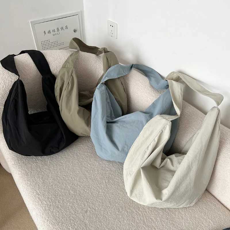 New Little Fresh Nylon Shoulder Hobos Bag Large Capacity Versatile Crossbody Bag Student Satchels Tote Bags G250729