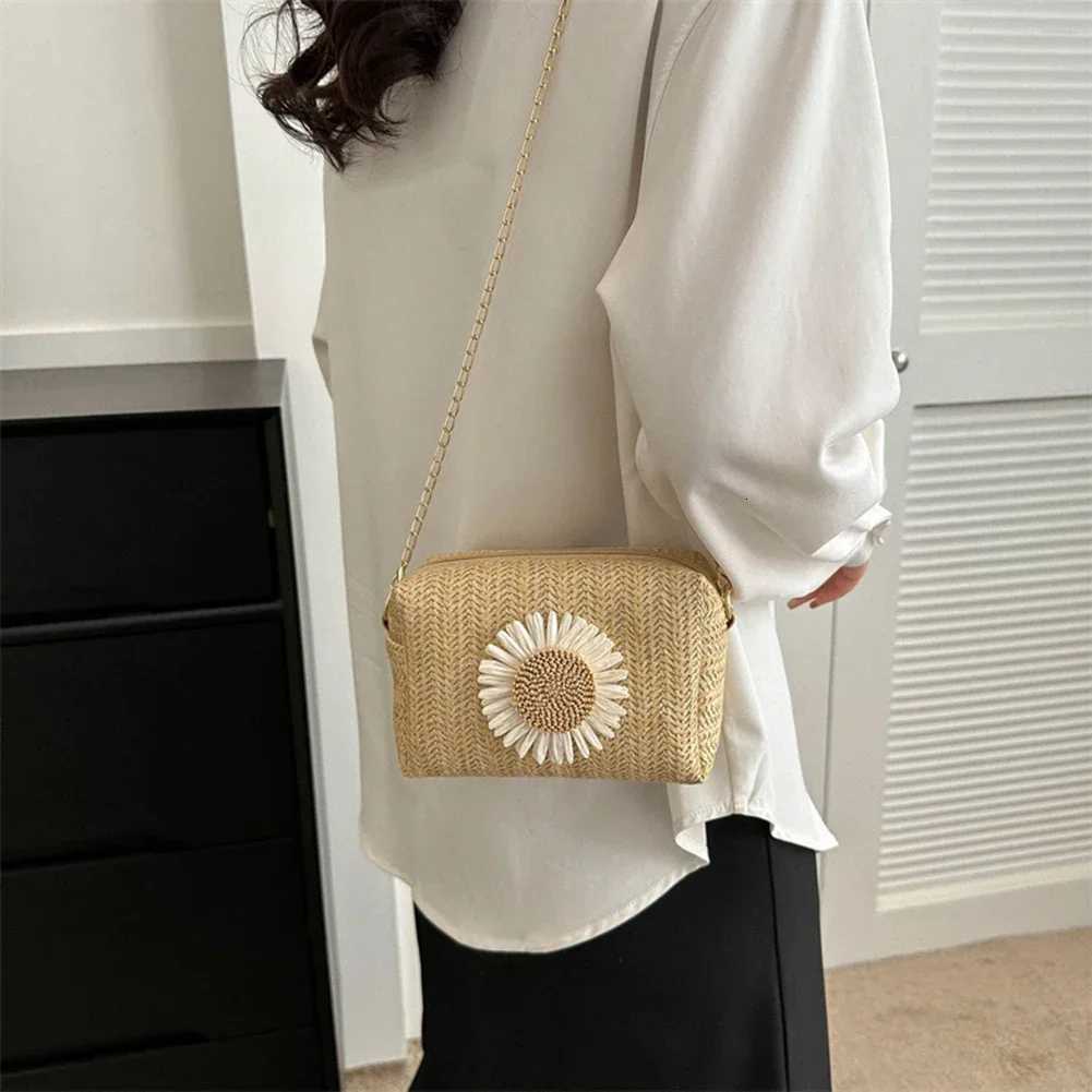 Summer Straw Bag for Women Shoulder Bag Casual Raffia Straw Crossbody Bag Flower Print Chain Handbags Boho Travel Vacation 2023 Y250730