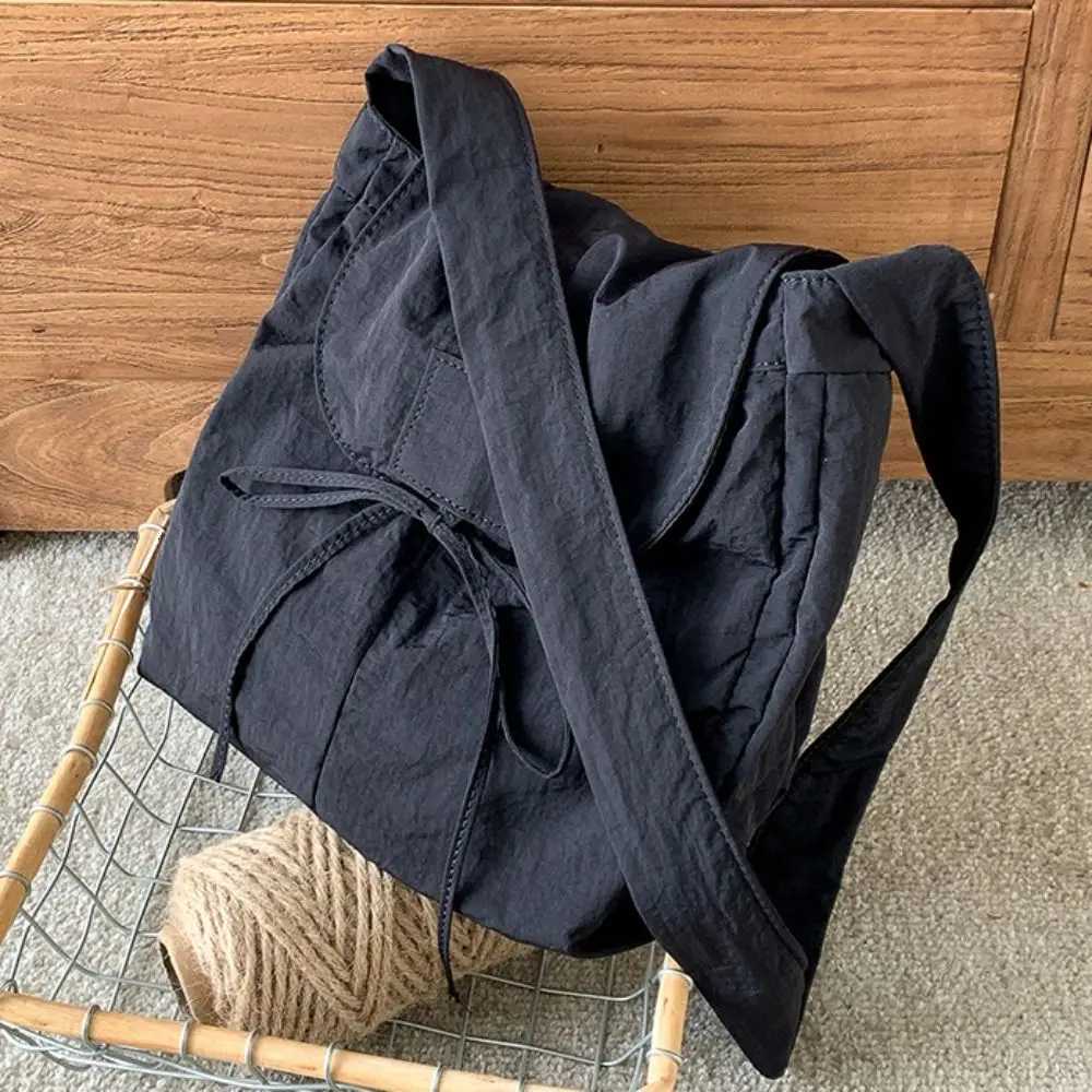 Korean Style Flap Nylon Bow Crossbody Bag Messenger Bag Niche Design Light Soft Nylon Bag Zipper Tote Bag Shoulder Bag Travel Y250730