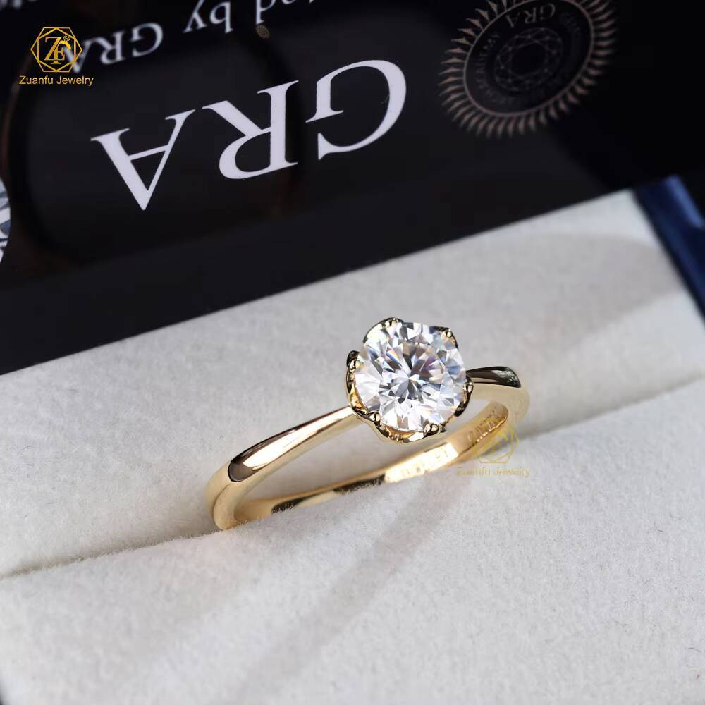 Beautiful 6.5mm 1CT Moissanite D VVS Diamond Ring Fashion Design in 14K 18K Yellow Gold Passes Diamond Tester