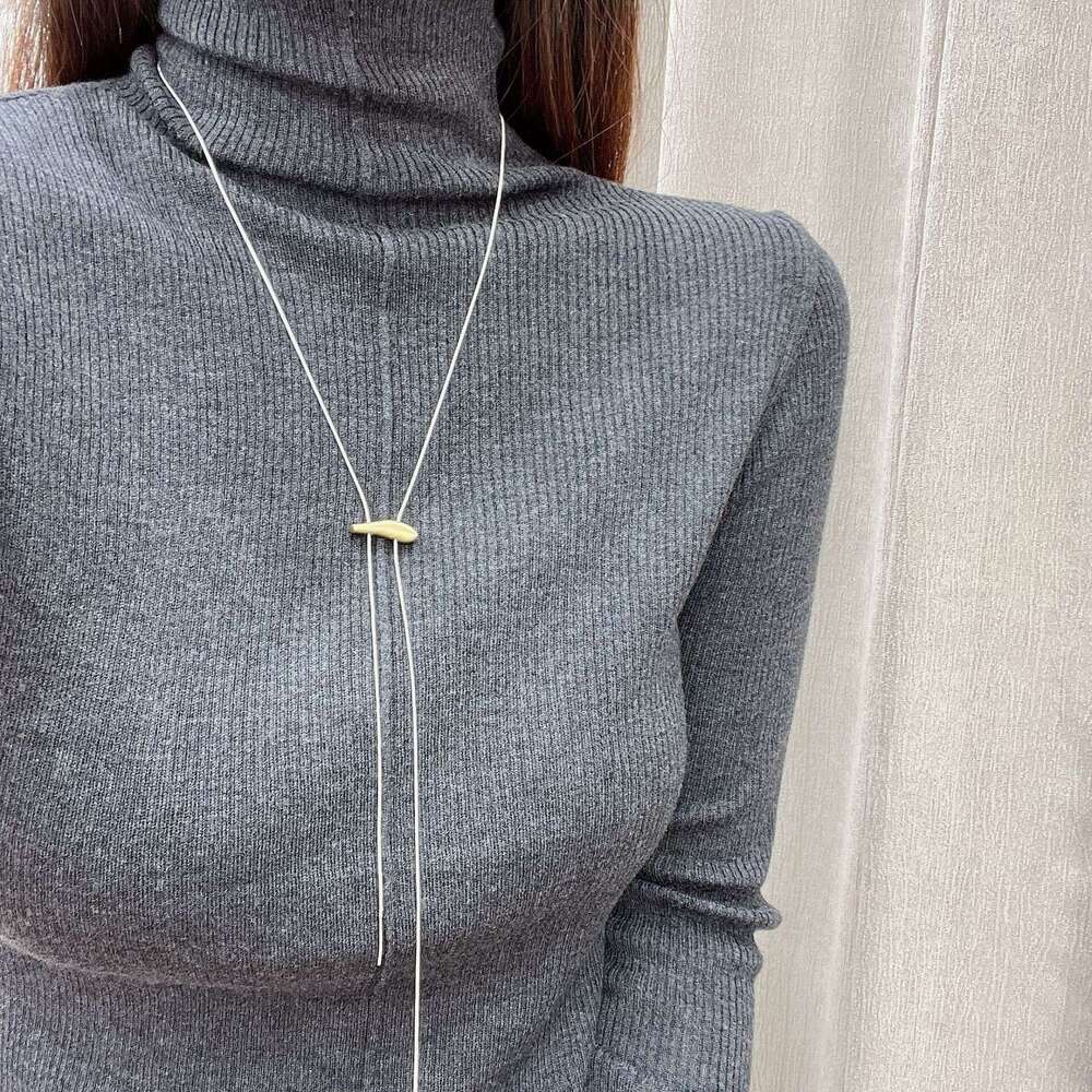 Minimalist Accessories Pendant Sweater Chain Women's Long Necklace 2024 New Style Non-Fading Versatile Elegant High-End e6e