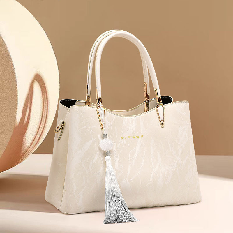 Real leather women s large bag new trend ethnic style new Chinese style women s handbag designer bag elegant shoulder crossbody bag