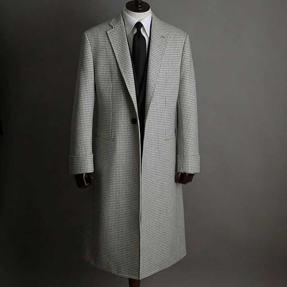 Vintage Plaid Men Long Overcoat Single Breasted High Quality Wool Blend Men Long Windbreaker Winter Wear Business Outwear