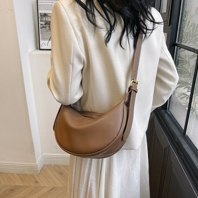 New Dumpling Bun Women's Shoulder Crossbody Bag Korean Multi functional Soft Women's Shoulder Bag Designer Bag Handbag