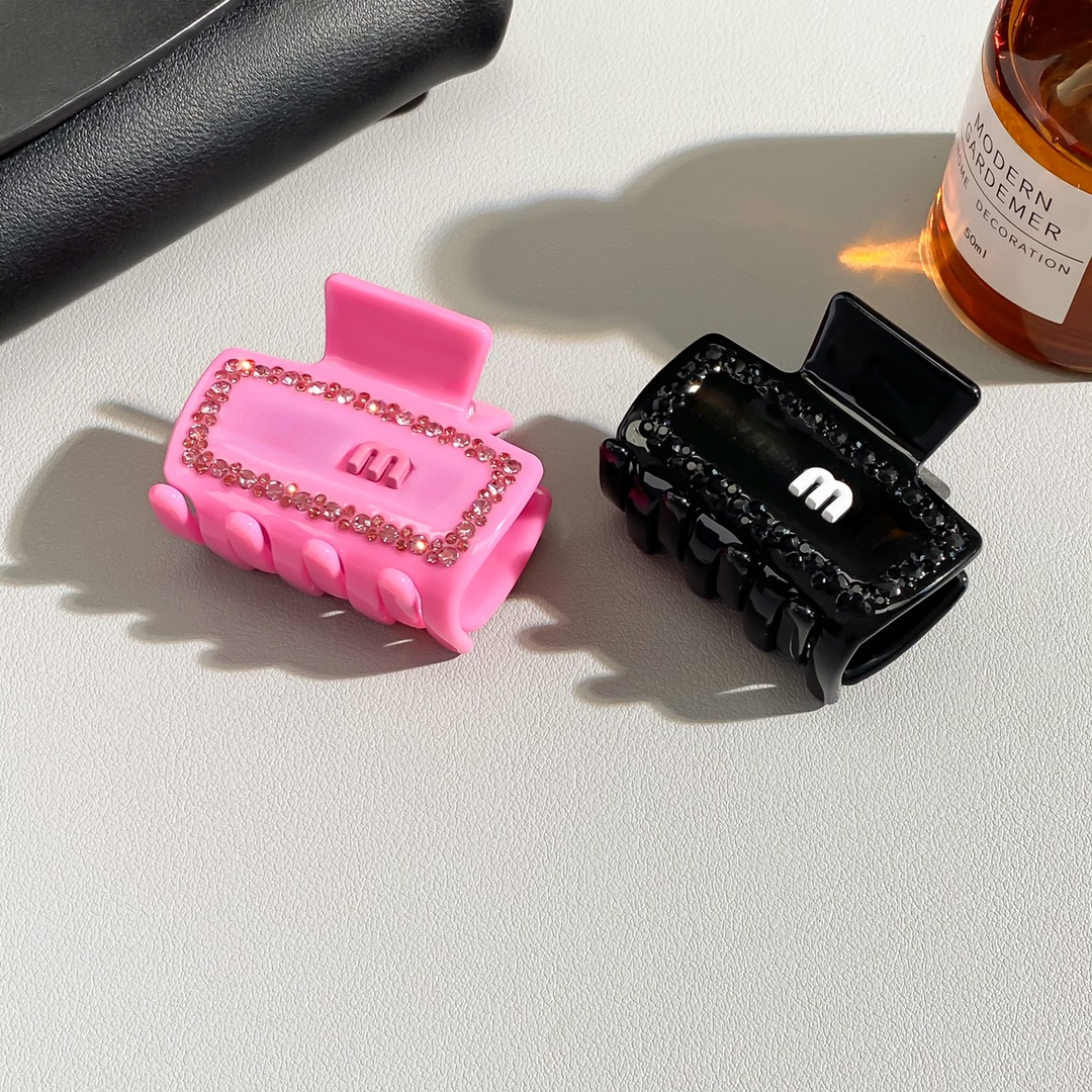 Claw Clamp Shark Clamp Rhinestone Letter Hair Claws Special Letter Claw Clamp Clips for Gift Party Fashion Hair Accessories