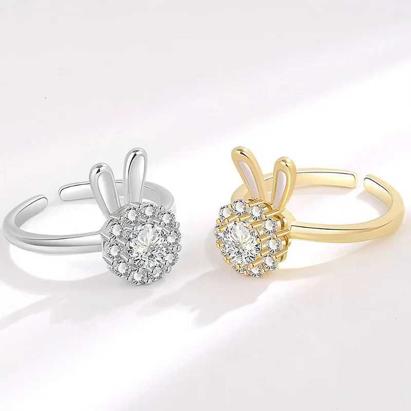 Titanium Stainless Steel Ring for Women Rotating Anxiety Fidget Adjustable Rings Silver Color Jewelry Lovely Flower Bee y250730