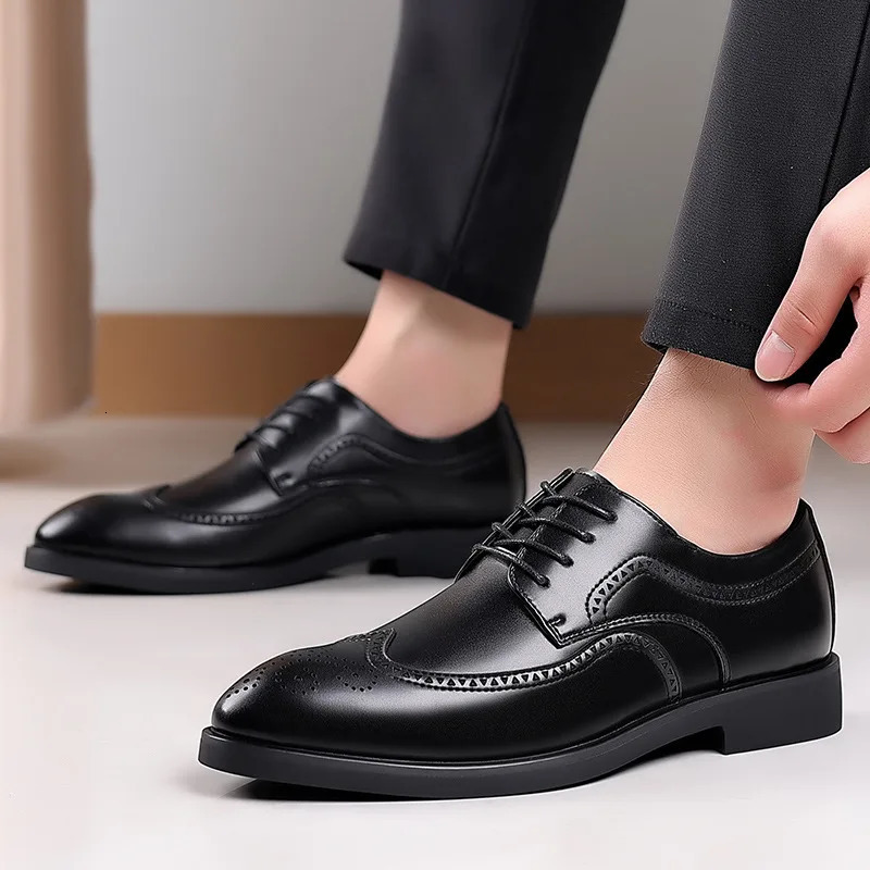 Men Classic Retro Brogues Men Lace Up Business Leather Shoes Formal Office Flats Men Wedding Party Oxford Shoes 250730