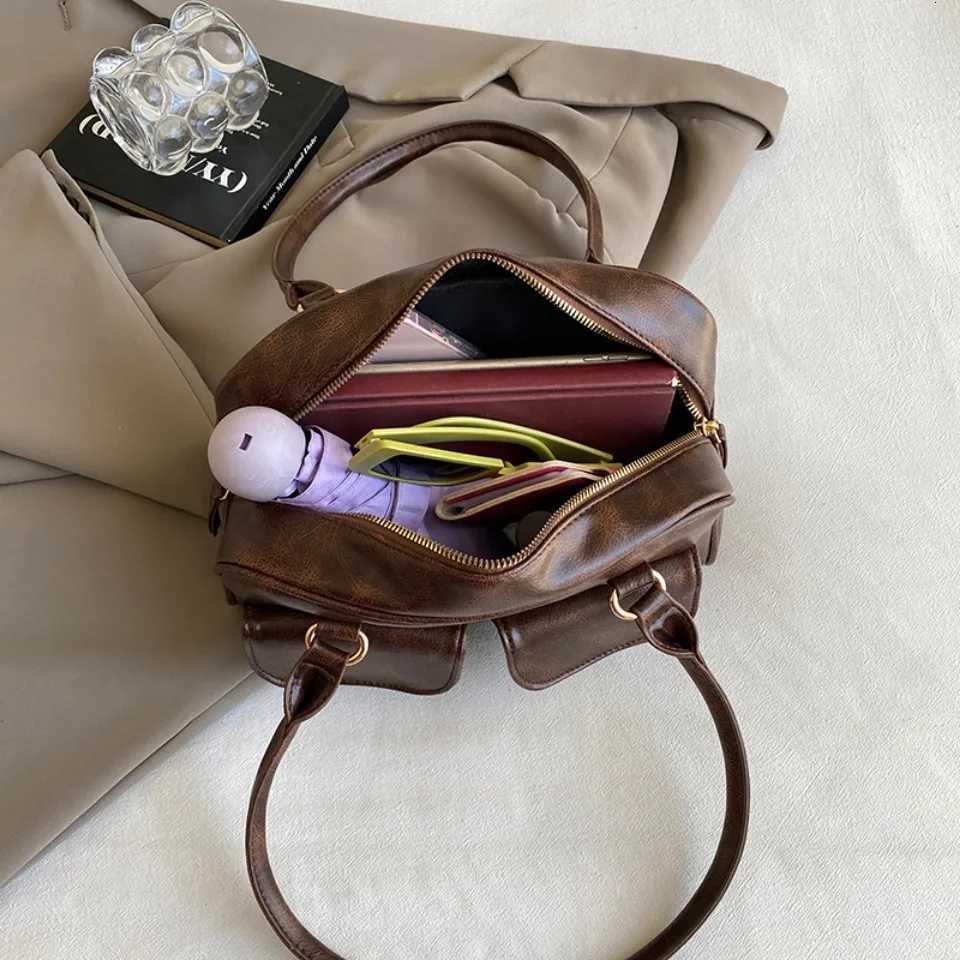 Vintage Women Business Shoulder Bags Simple Ladies Commute Tote Bag Pu Leather 2 Pocket Chic Female Underarm Hand Bag Handbags Y250730