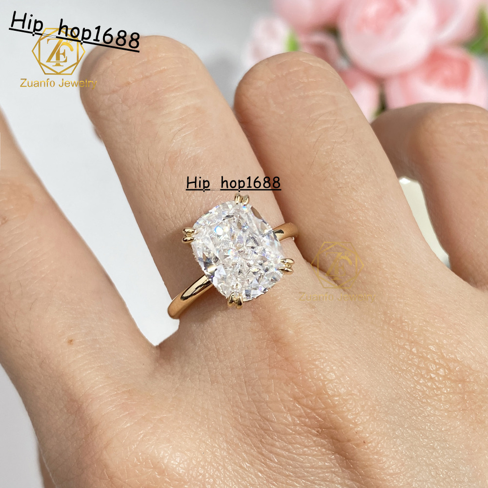 Custom 5CT VVS Moissanite Solitaire Engagement Wedding Ring Long Cushion with 18K Gold Jewelry for Women