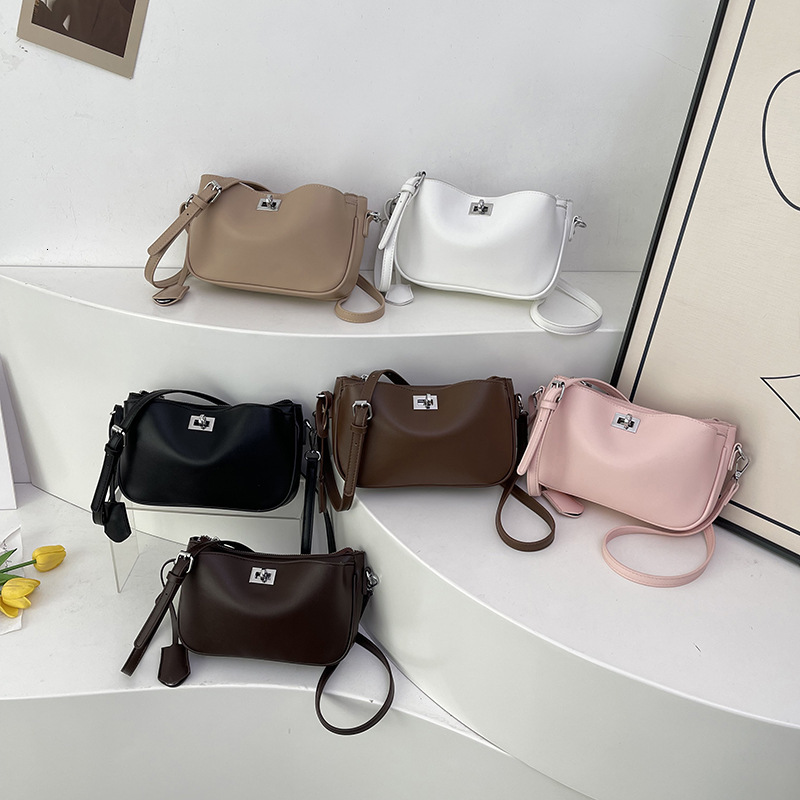 2025 New Niche Lazy Style Underarm High-end Soft Leather Women's Commuter Single Shoulder Crossbody Baguette Bag ddmymoon