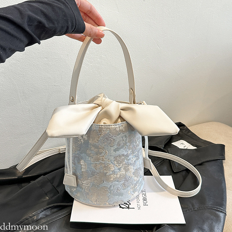 Trendy Women's Bags 2024 New Niche Design Shoulder Crossbody Fashionable Versatile Handbag Bucket Bag ddmymoon