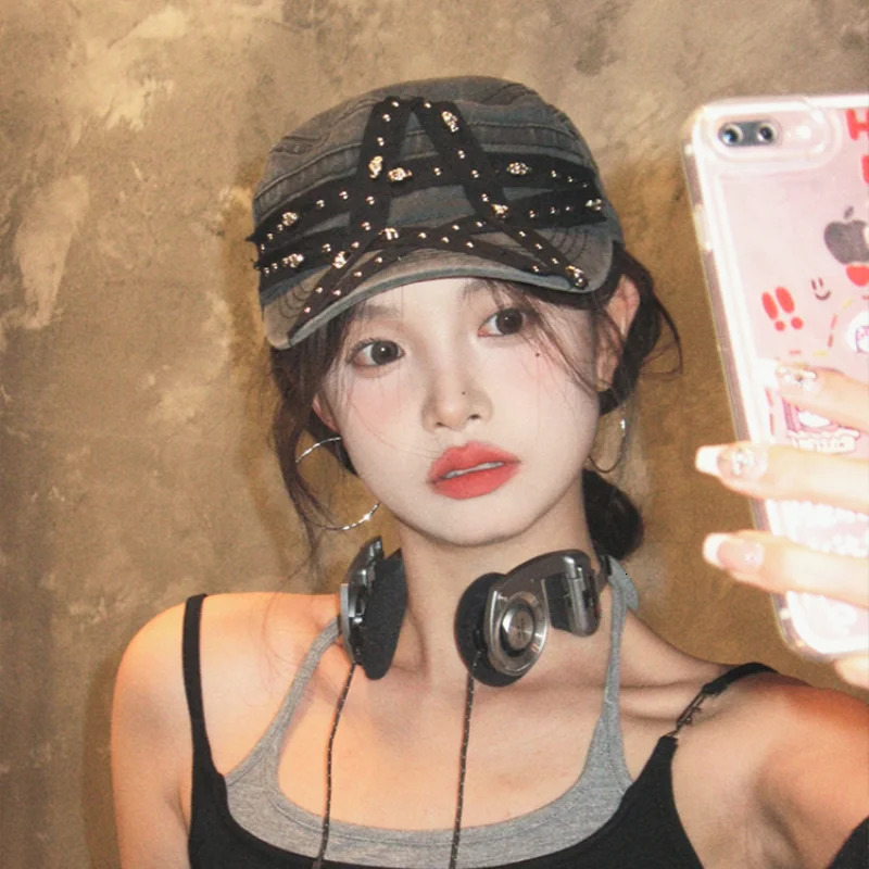 American Retro Punk Style Rivet Star Baseball Caps Women Summer Autumn Casual Versatile Personality Y2k Flat Top Hats 250730