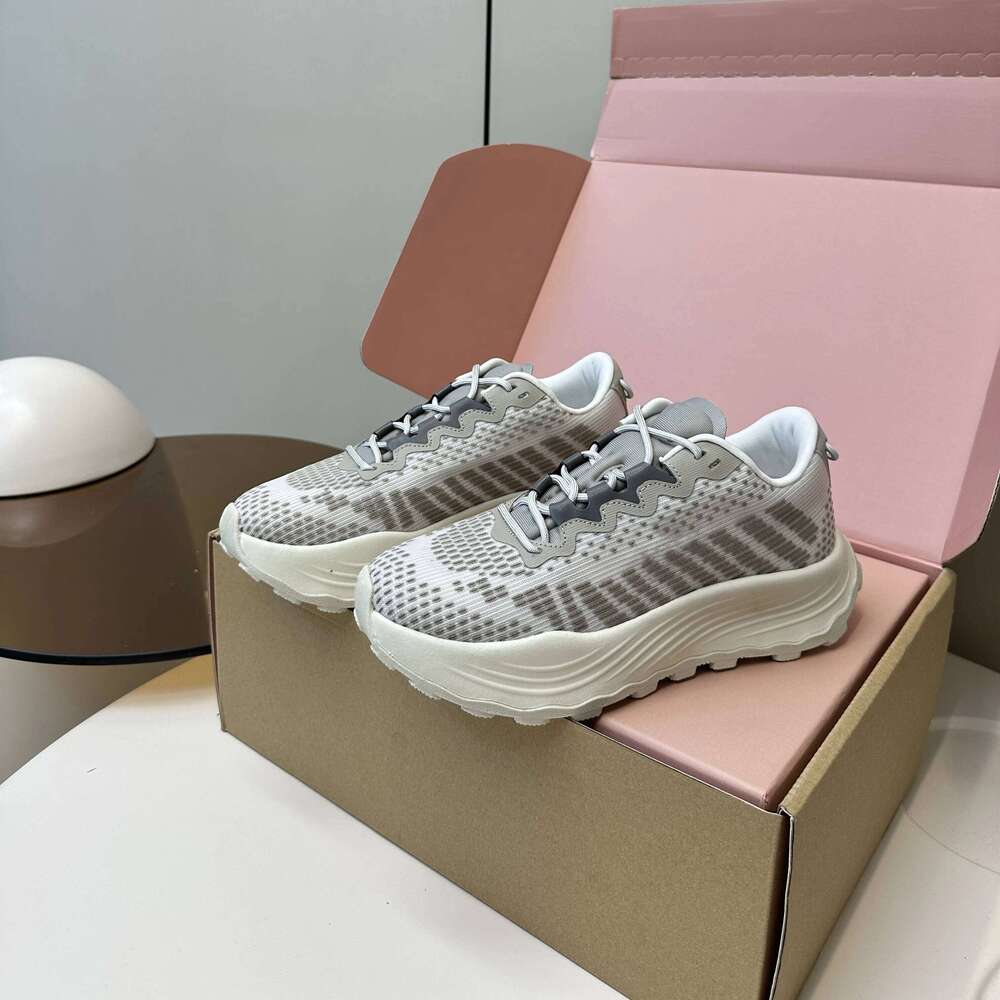 New Women Size35-44 Couple Sneakers Flat Platform Sports Mesh Flats Round Toe Lace Up Designer Shoes Zapatillas De Mujer 99f