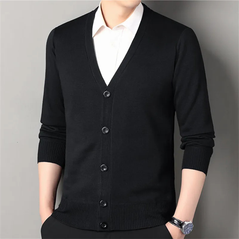 Autumn Winter Mens Casual Knit Cardigan Solid Color Slim Fit Fashion VNeck Knitted Sweatercoat Men Fleece Warm Sweater Jackets 250731