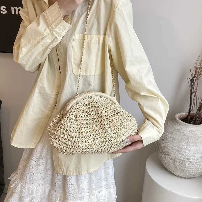 Summer New Straw Weaving Crossbody Bag Fashionable and Casual Shell Bag Womens Shoulder Bag with Excellent Texture Y250730