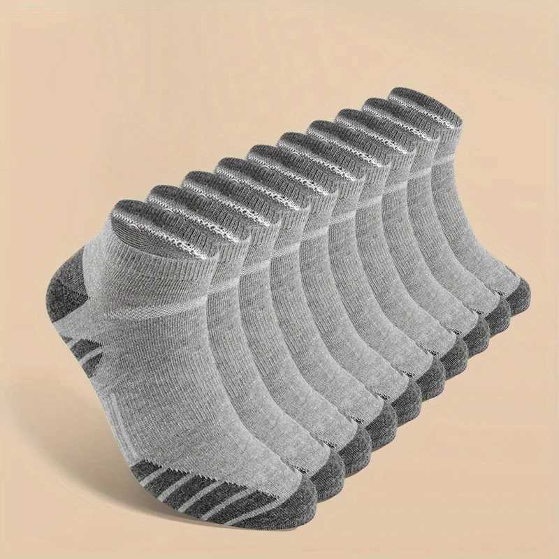 10 Pairs Cool Men Black White Four Seasons Cotton Sock Set Male Solid Color Breathable Sports Running Big Size Socks For Men Z250731