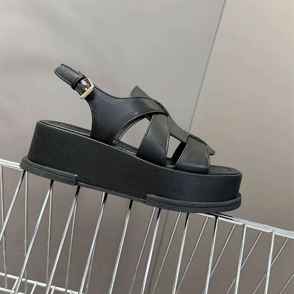 Women Genuine Leather Sandals Flat Platform Beach Flats Summer Solid Color Buckle Strap Designer Shoes Zapatillas De Mujer a64