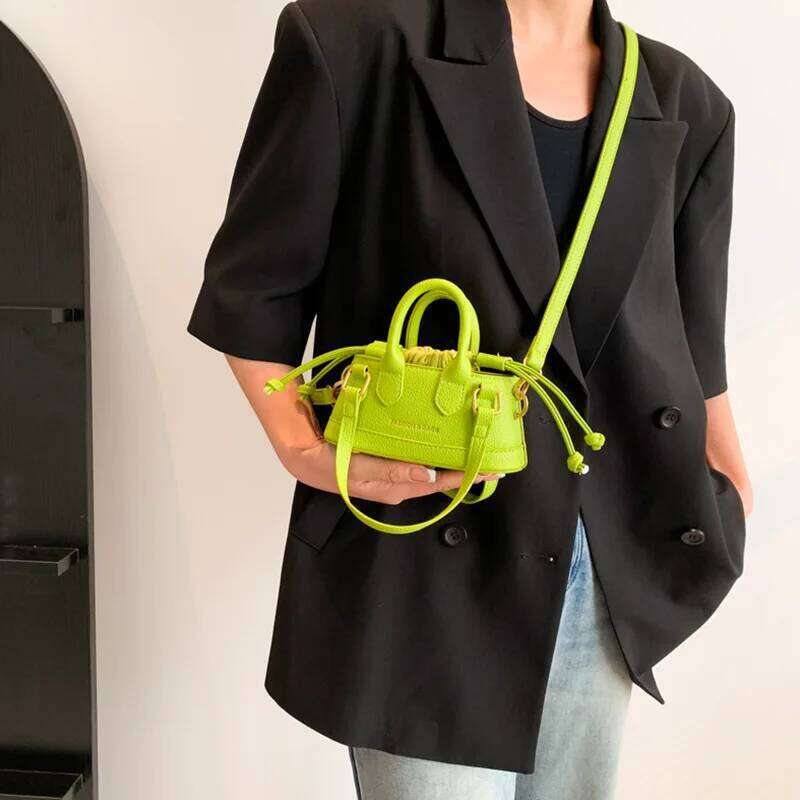 designer bag Fashion Drawstring Girls Crossbody New Splicing Ladies Handbag Simple Mini Girl Shoulder Niche Design Shell Bag Car in