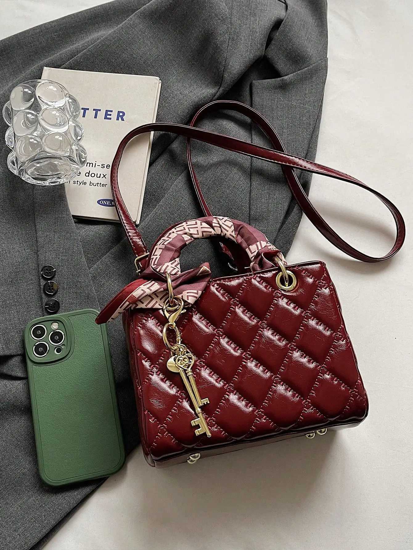 Small And Niche Lurxury Handbag For Women 2024 FAshionable New Diamond Grid Handbag Single Shoulder Crossbody Bag Y250730