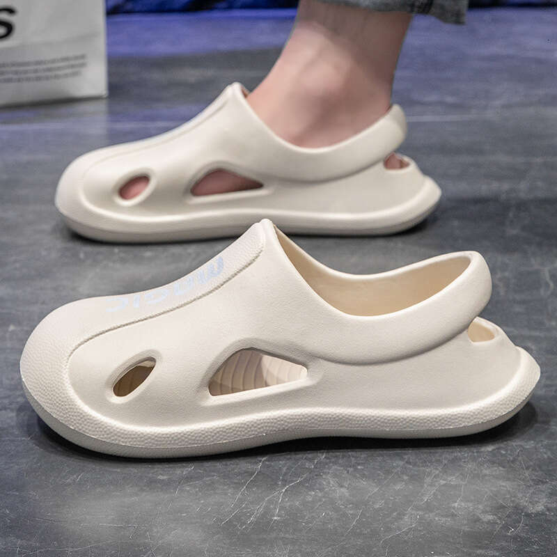 Men's Summer Outdoor EVA Closed-Toe Clogs, Casual Sports Beach Sandals for Couples