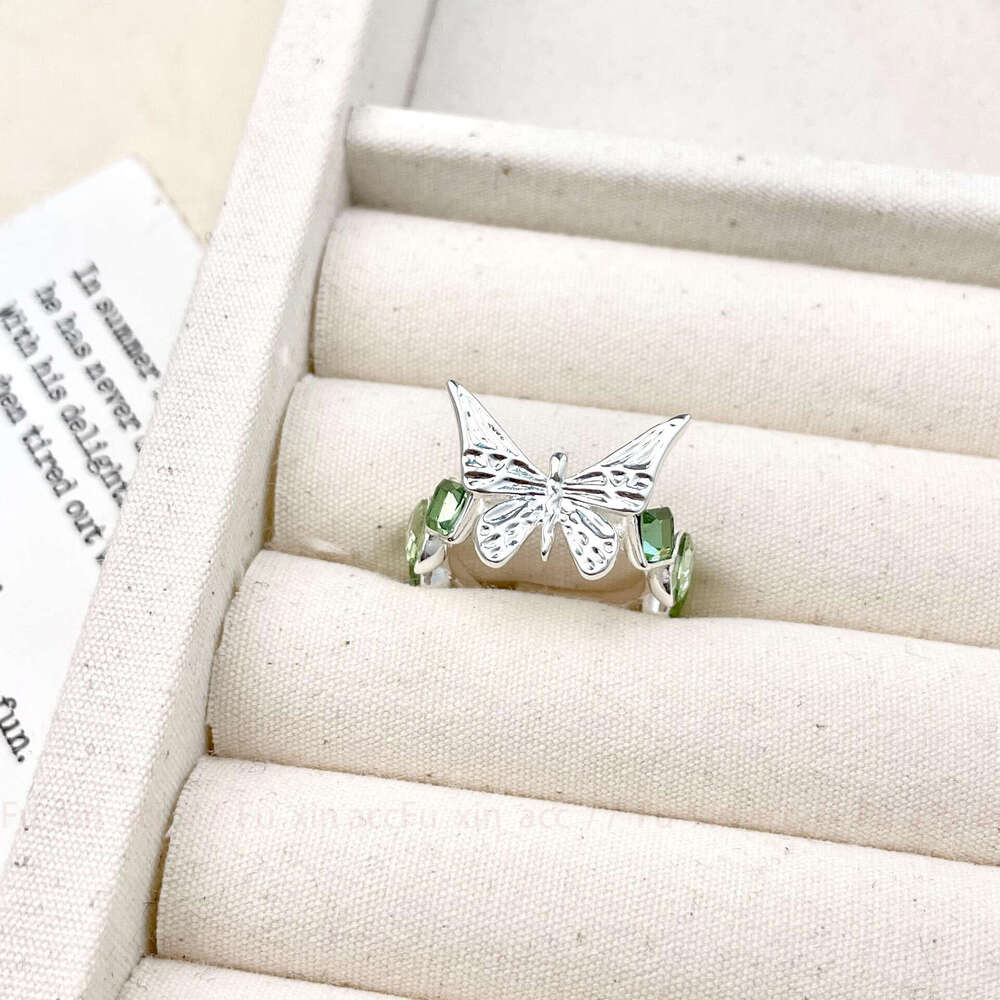 New Chinese National Style Green Zircon Butterfly Light Niche Design Exquisite Fashion High-end Sense Ring for Women 048
