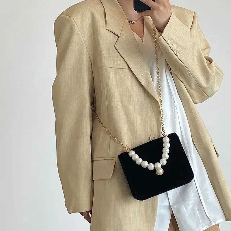 Vintage Small Square Shoulder Bag for Women Pearl Chain Ladies Tote Handbags Evening Clutch Purse Fashion Female Crossbody Bags Y250730