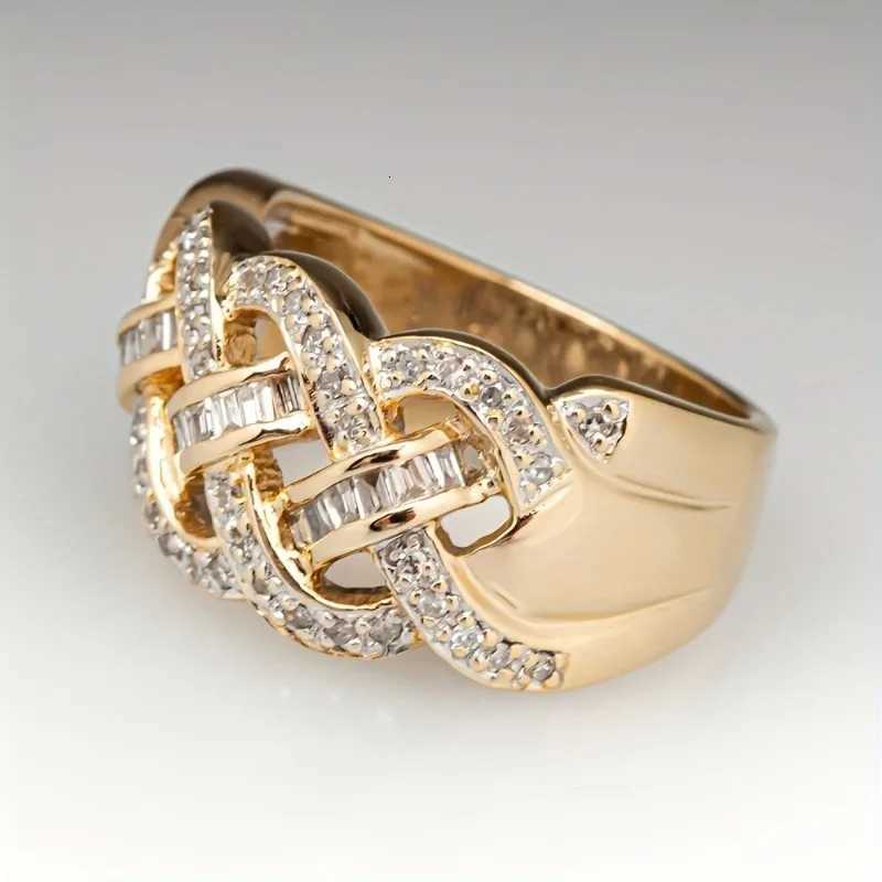 Fashion Skeleton Braided Twist Wide Face Gold Color Ring for Women Temperament Shiny Cubic Zirconia Wedding Jewelry Accessories y250730