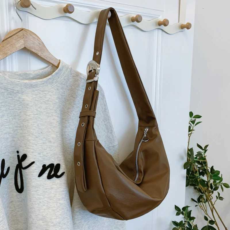Casual Soft Pu Leather Womens Crossbody Bags Fashion Ladies Hobos Shoulder Bag Solid Color Portable Female Underarm Handbags Y250730