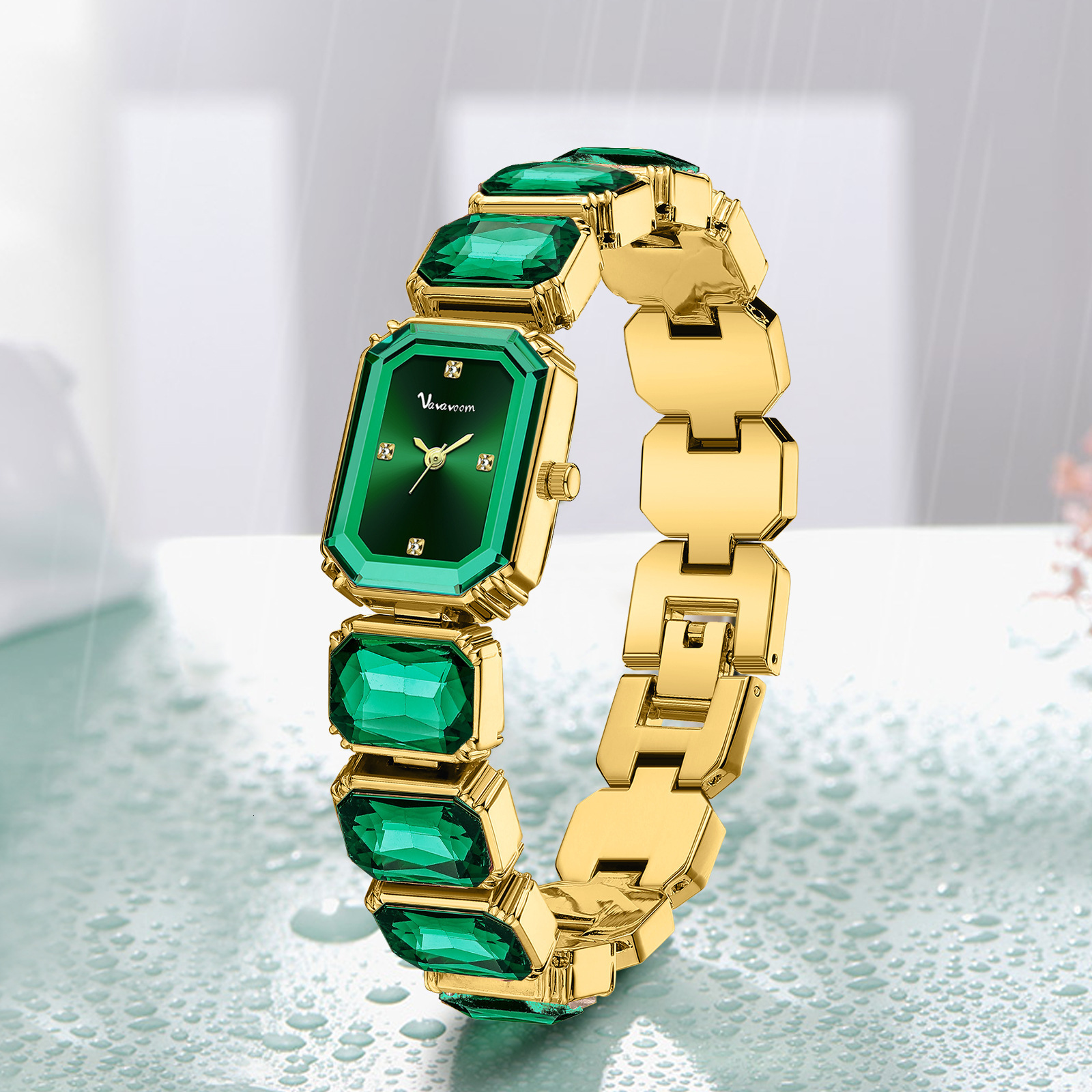 Diamond-encrusted Fashion Womens Watch Small Green Square Dial Quartz Watch Elegant Personality Wristwatch for Women 240911