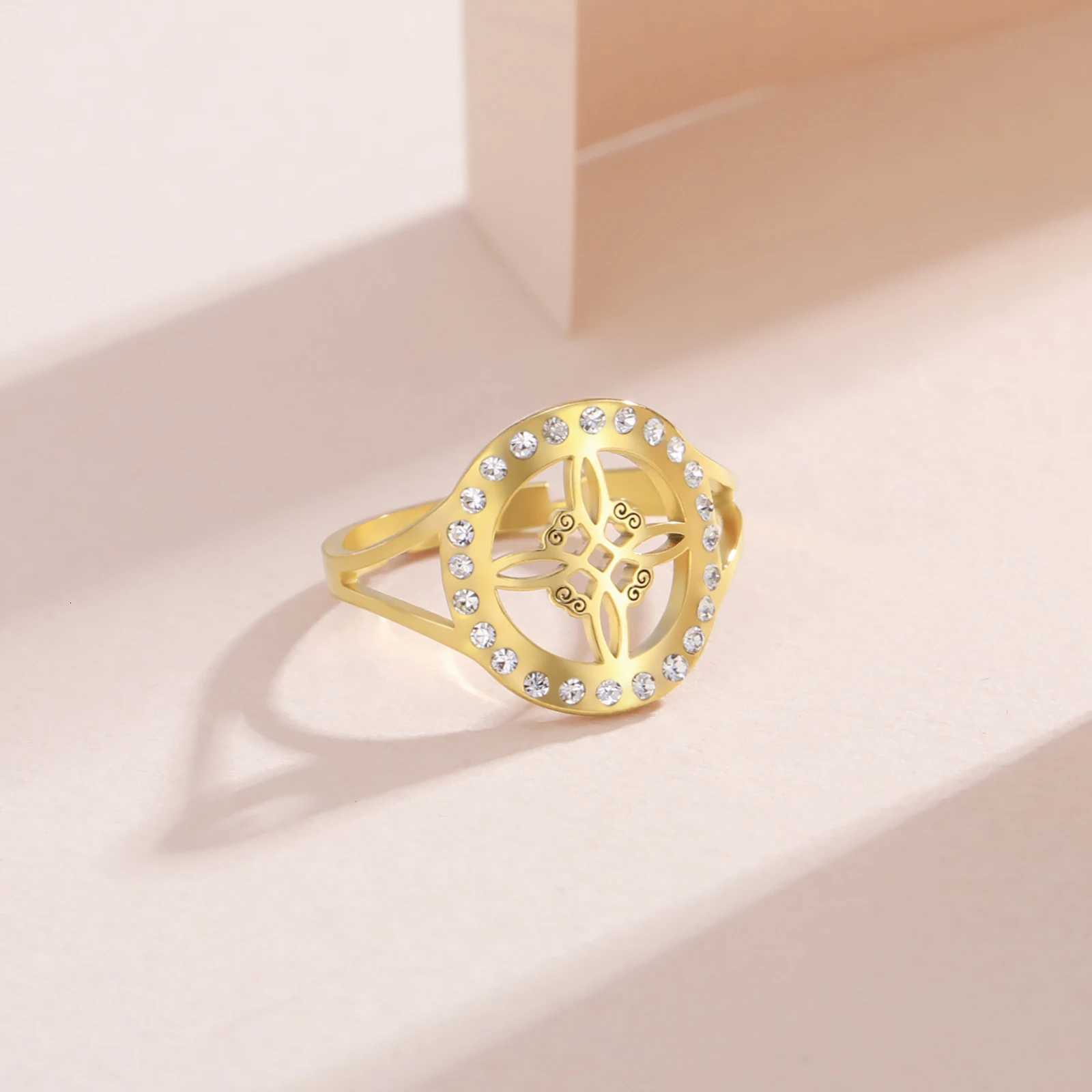 Skyrim Witchcraft Witch Knot Clear Zircon Round Ring Stainless Steel Gold Color Adjustable Finger Rings Vintage Amulet Jewelry y250730