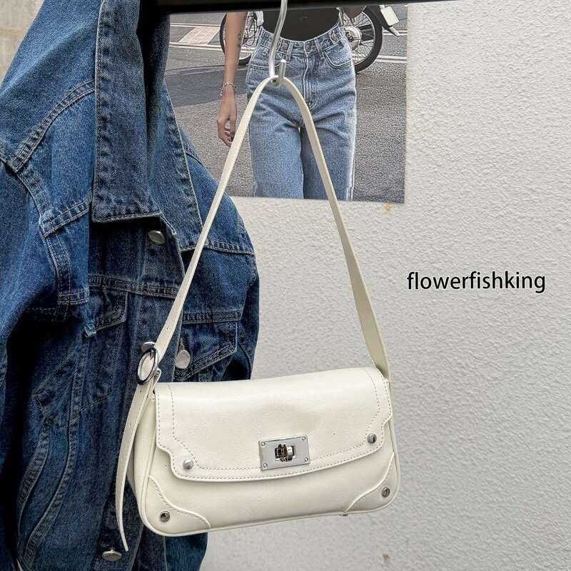 Pillow Spring Summer Genuine Leather Crossbody for Women New Rivet Women's Cowhide Niche High-end Commuter Shoulder Bag B5