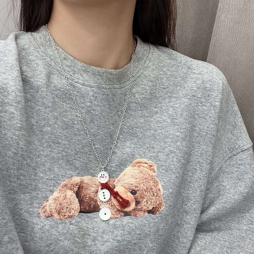 White Button Tassel Cute Snowman Pendant Necklace Niche High-end Personality Cool Korean Style Autumn Winter Collarbone Chain 177