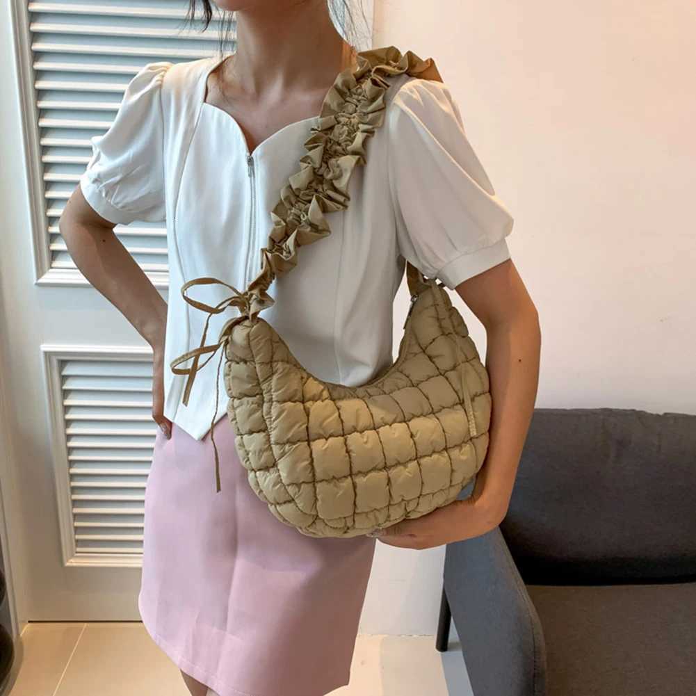 Women Crossbody Bags Solid Quilted Padded Bubble Cloud Bag Ruched Big Purse Zipper Closure Adjustable Shoulder Strap Travel Bags Y250730