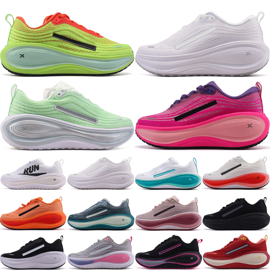 Top Vomeros Plus Men Women Running Shoes Designer Trainers Orange Pulse Triple White Black Bright Crimson Barely Volt Outdoor Sneakers Size 36-45