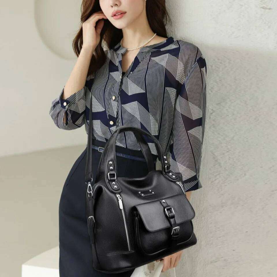 Luxury designer niche women's casual soft leather one shoulder crossbody handbag women's shopping bag front double zipper