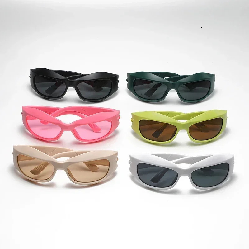 Steampunk Style Y2K cycling Sunglasse Men Trendy Ins Curved Shaped Glasses Personalized Technology Sports Sun Glasses 250729