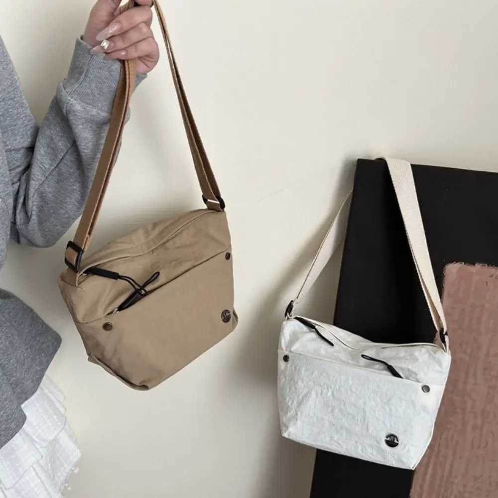 Mini Quick-dry Nylon Shoulder Bag Portable Pendant Men Crossbody Bag Solid Color Korean Style Mobile Phone Pack Daily Y250730
