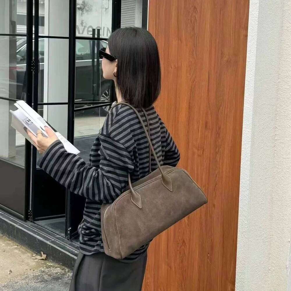 Suede Cowhide Large Capacity Boston Underarm Ladies Brown Women's Fashion Commuter Bowling Frosted Shoulder Bag Coffe Red 250731