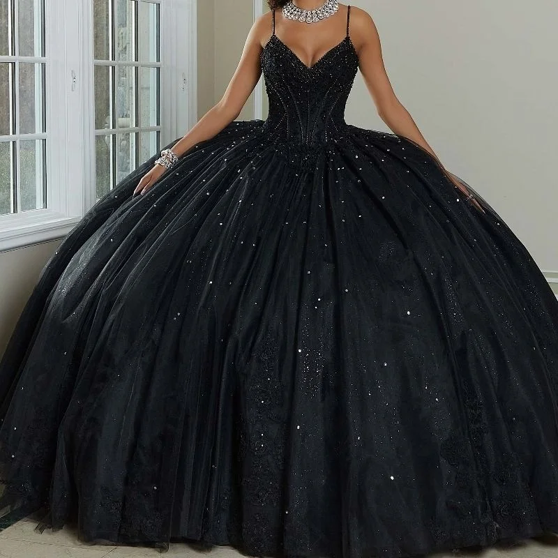 Black Shiny Quinceanera Dresses Ball Gown Spaghetti Strap Sequined Beading Crystal Appliques Lace Tull Vestidos De 15 Anos Sweet 16 Dress
