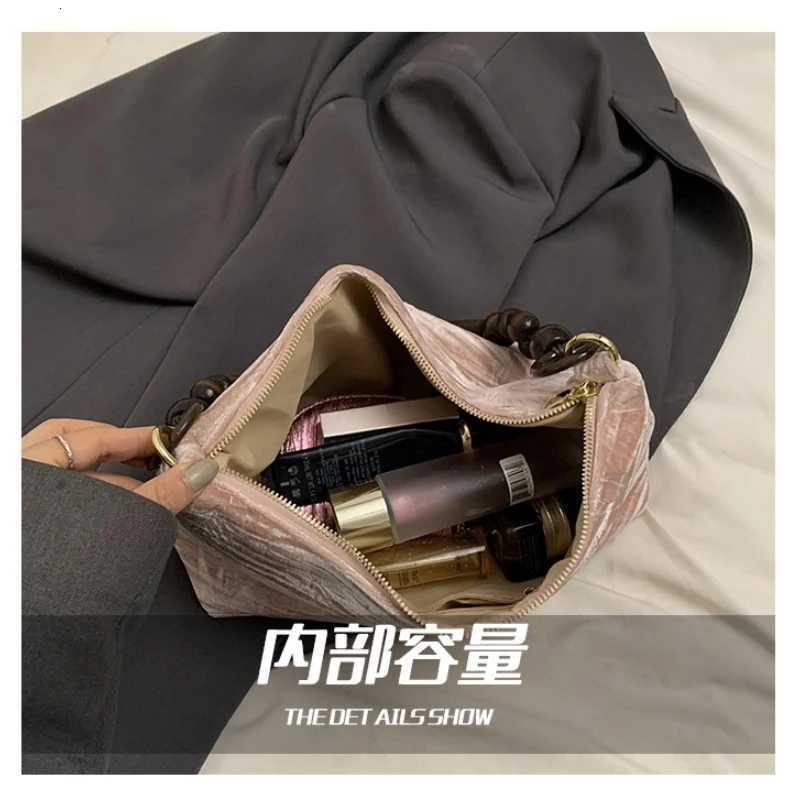 Womens Tote Bags 2025 Small Korean Fashion Shoulder Shopper Ladies Canvas Designer Female Handbag Purses Y250730