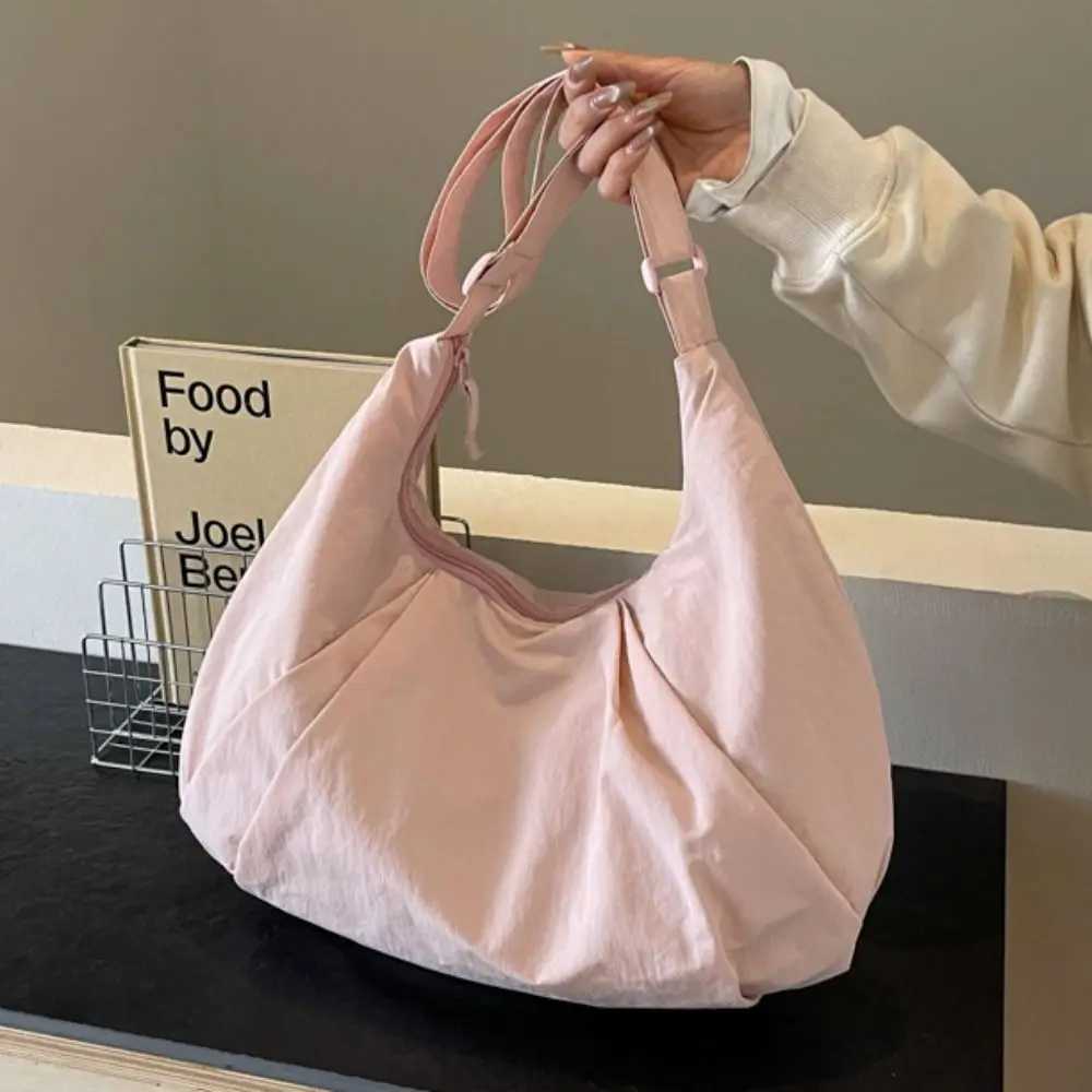 Korean Style Nylon Shoulder Bag Tote Bag Large Capacity Casual Dumpling Bag Solid Color Fold Oxford Cloth Underarm Bag Y250730