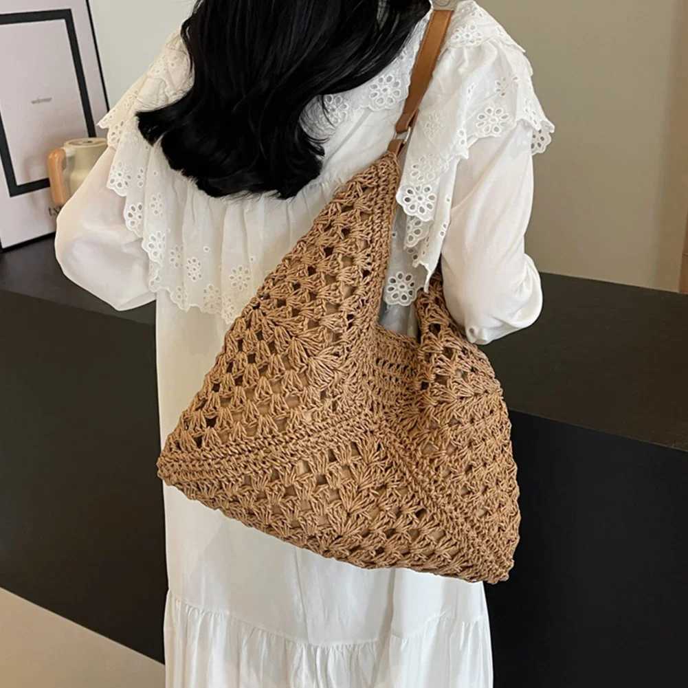 2024 Summer Straw Knitting Bag Hollow Out Tote Bag Solid Beach Shoulder Bag Holiday Travel Handbag Boho Shoulder Purse for Women Y250730