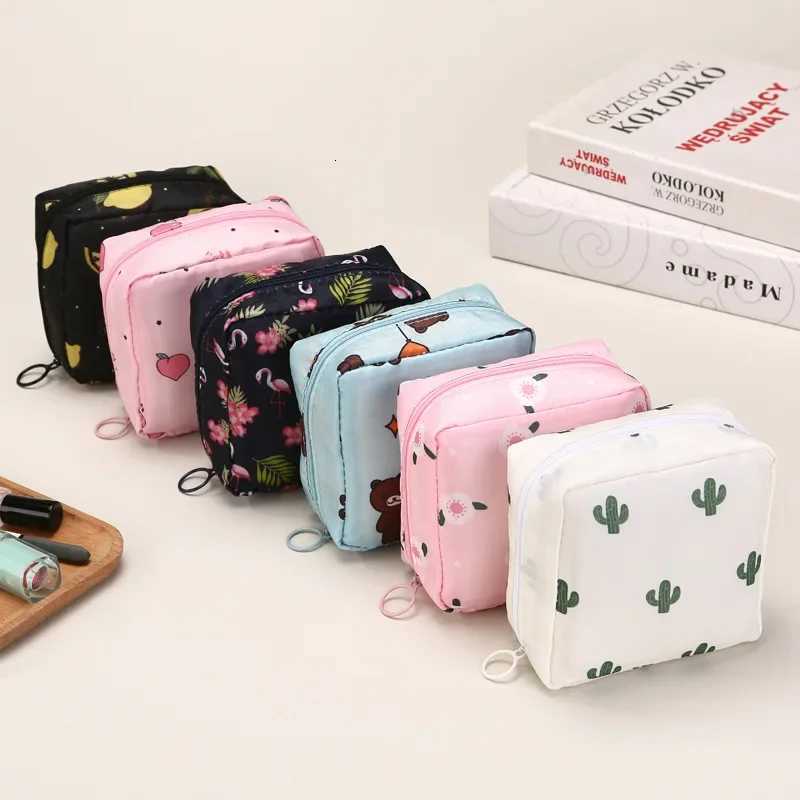 Women Sanitary Napkin Tampon Storage Bag Portable Waterproof Organizer Pouch Cartoon Pattern Sanitary Napkin Bag G250729