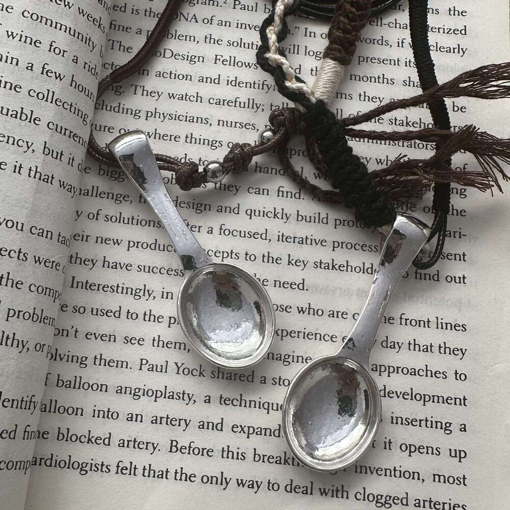 Wang Hedi Sier Spoon Necklace Unisex Braided Rope Sweater Chain Obvious Same Style Light Versatile dbd