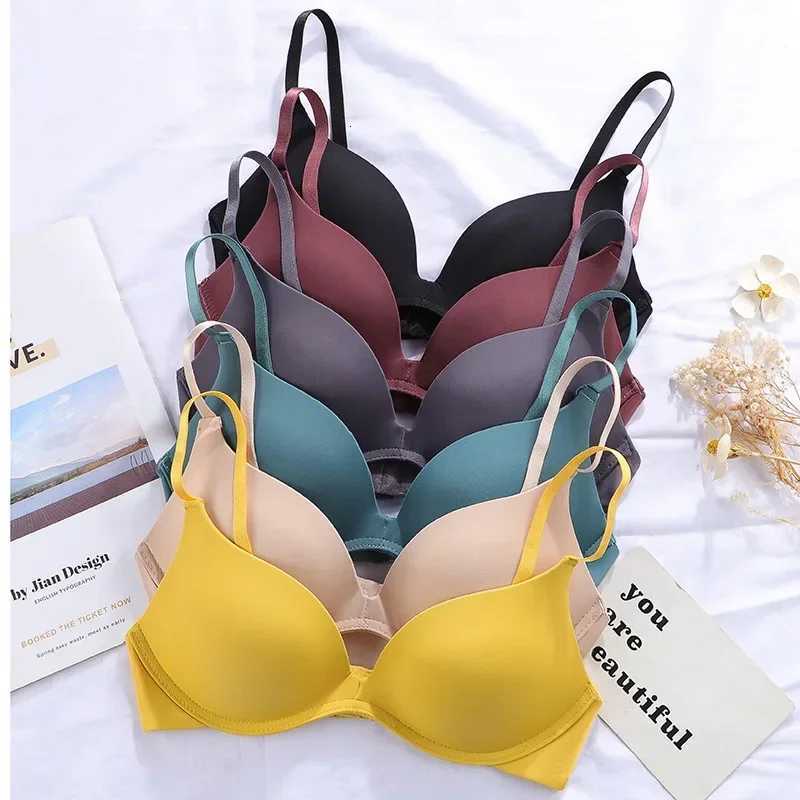Women No Wire Push Up Seamless Bra Underwear Students Breathable Thin Solid Bras Womens Breathable Gathered Bra Z250730