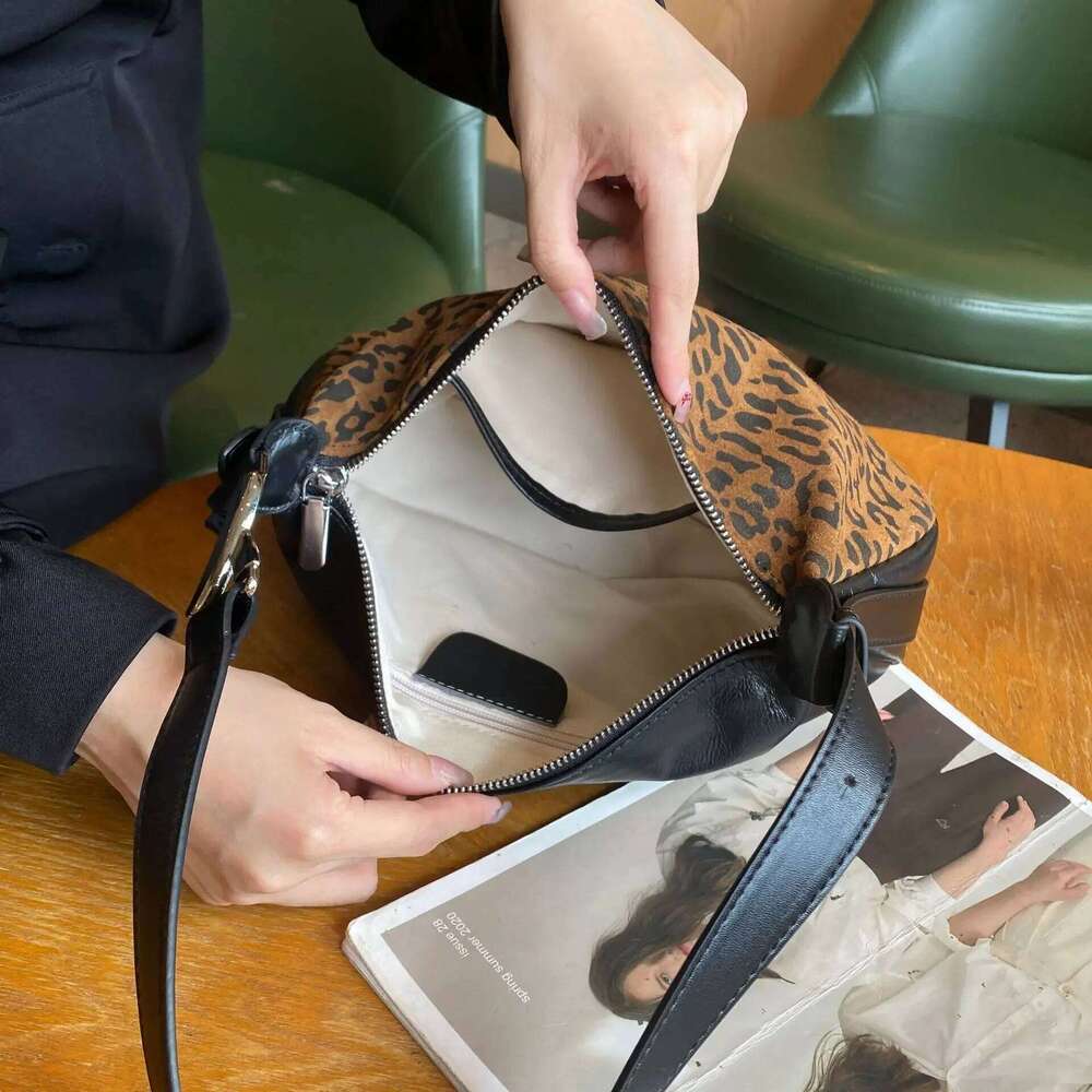 Female Genuine Cowhide Suede Soft Leather Purses And Handbags ,Ladies' High-Quality Retro Pop Fashion Shoulder Crossbody Bag 250731