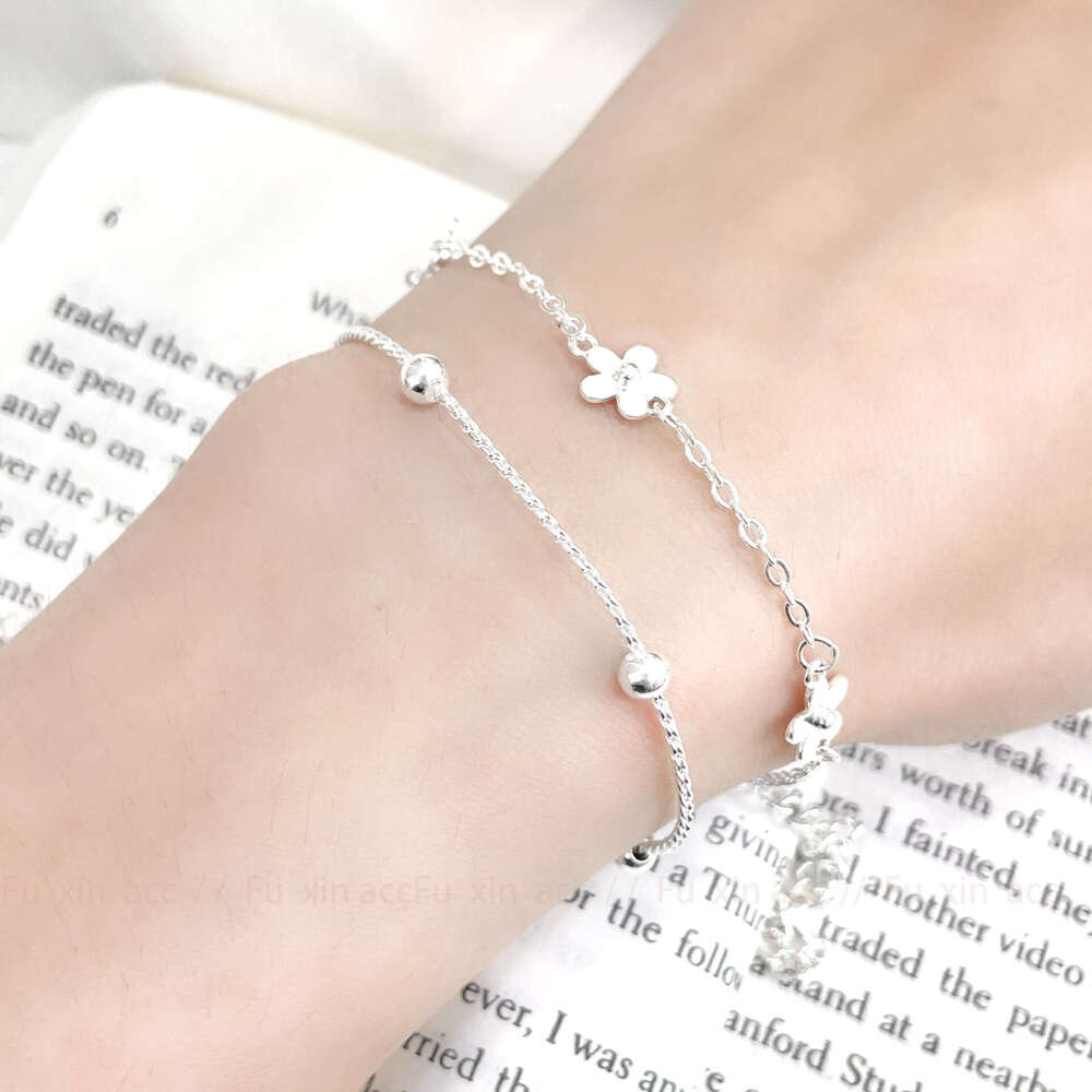Small Flower Bracelet for Women, Light , Niche Design, Exquisite, Personalized, Sweet, Cute, Fashionable, Adjustable Jewelry c91
